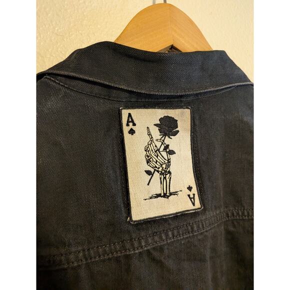 Black Levi's denim jacket with patch size medium 100% cotton - Picture 9 of 9
